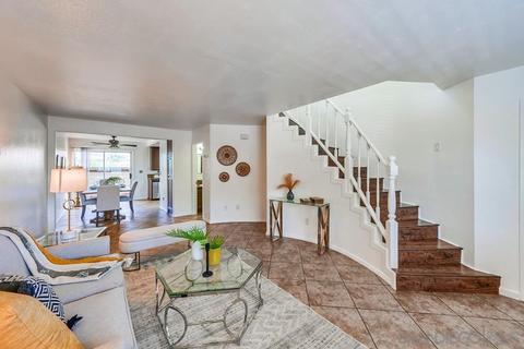 651 Walnut Dr, Lake Elsinore, CA 92530
