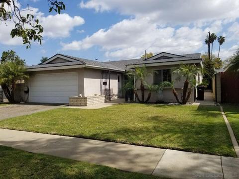 2105 N Eastwood Ave, Santa Ana, CA 92705