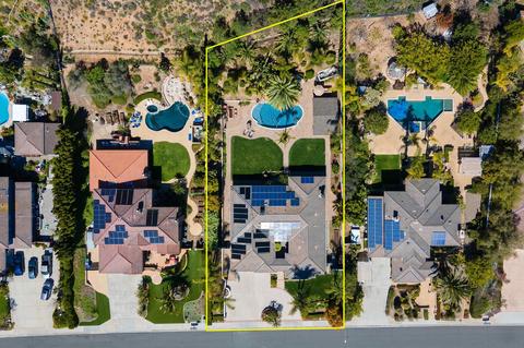 11760 Treadwell Dr, Poway, CA 92064 photo 2