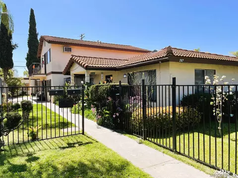 267 W 6th Ave, Escondido, CA 92025