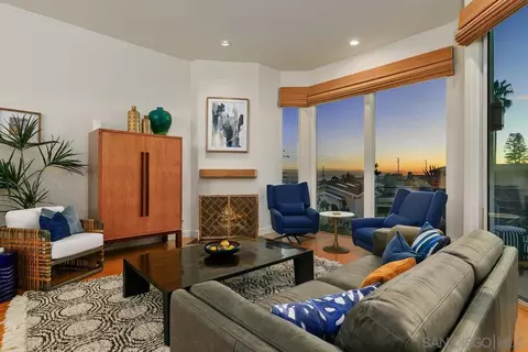 2473 Manchester Ave, Cardiff By The Sea, CA 92007