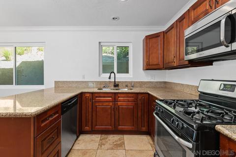 1405 Coronado Ave, Spring Valley, CA 91977 photo 5