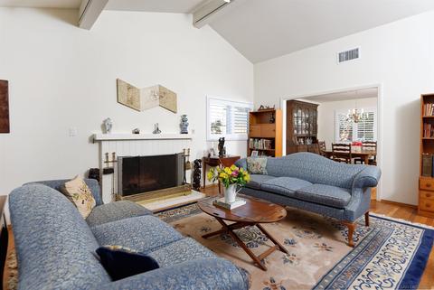 8675 Cliffridge Ave, Laj, CA 92037 photo 5