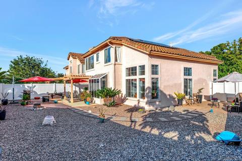 1033 Gallery Dr, Oceanside, CA 92057 photo 6