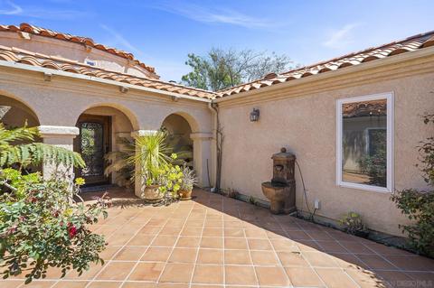 1080 Buena Suerte, Fallbrook, CA 92028 photo 3
