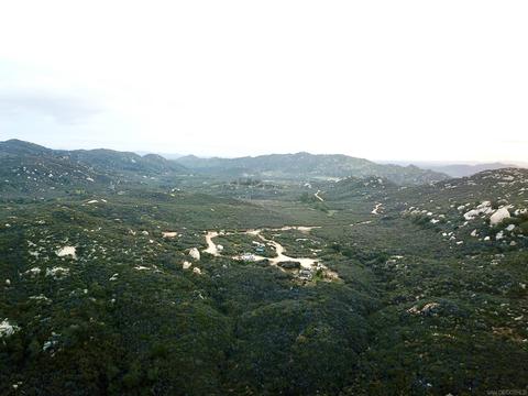 via quinceleaguas, Temecula, CA 92592