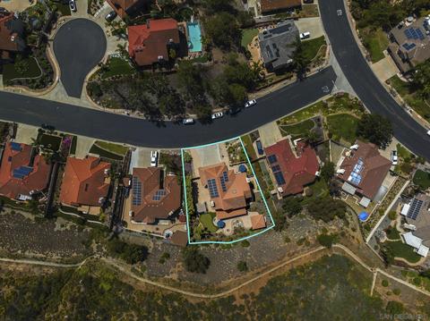 2680 Indigo Dr, El Cajon, CA 92019 photo 4