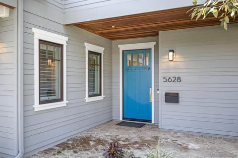 5628 Waverly Ave, La Jolla, CA 92037 photo 2