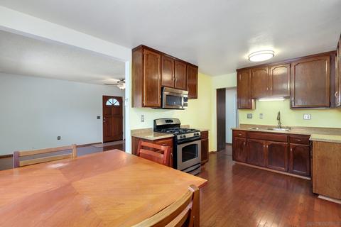 233 Frances Dr, El Cajon, CA 92019 photo 10
