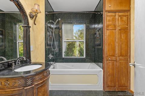 2300 Carroll Ln, Escondido, CA 92027 photo 14
