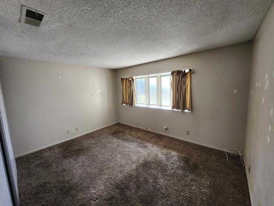  2017 Crofton, Spring Valley, CA 91977 photo 9