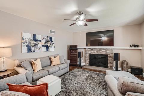 10035 Gem Tree Way, Santee, CA 92071 photo 5