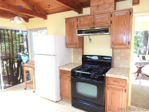 9831 Shadow Rd, La Mesa, CA 91941 photo 10