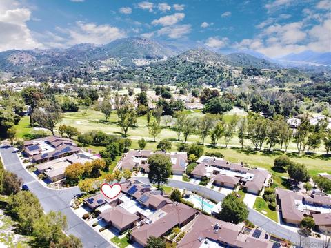 8669 Circle R Course Ln, Escondido, CA 92026 photo 4