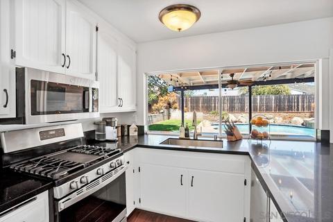 10158 El Nopal, Santee, CA 92071 photo 6