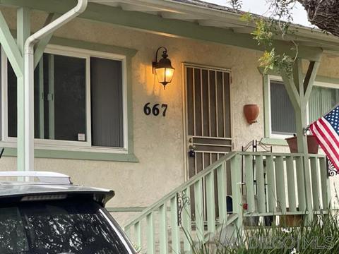 667 Sunset Dr, Vista, CA 92081 photo 2