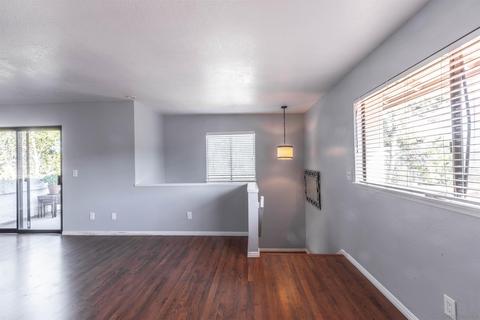 3087 Corte Trabuco, Carlsbad, CA 92009 photo 3
