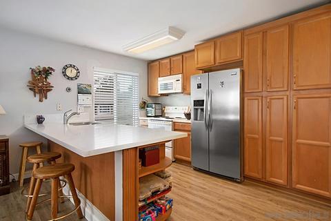 8034 Linda Vista Rd #2N, San Diego, CA 92111