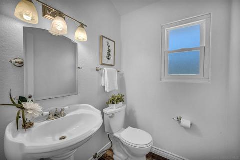 554 Philton Dr, Ramona, CA 92065 photo 9