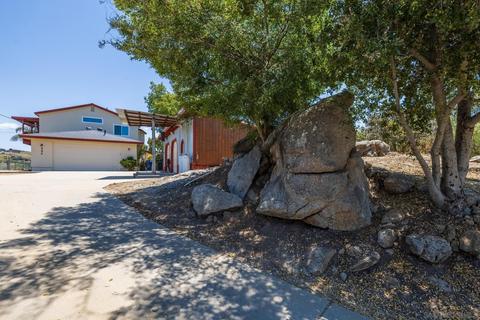 554 Philton Dr, Ramona, CA 92065 photo 45