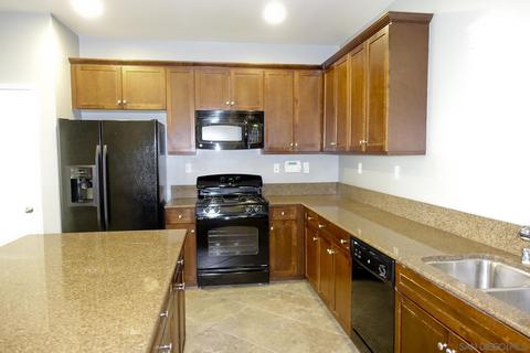 1612 Calabria, Santee, CA 92071 photo 2