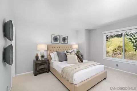 8272 Gilman Dr #24, La Jolla, CA 92037 photo 10