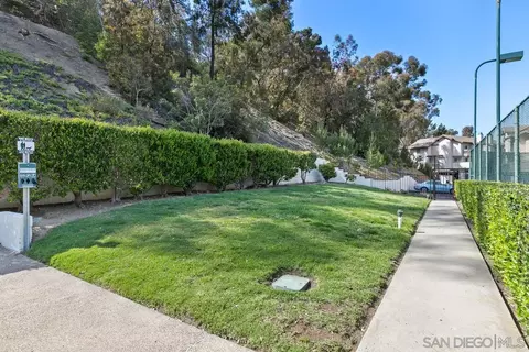 8272 Gilman Dr #24, La Jolla, CA 92037 photo 22