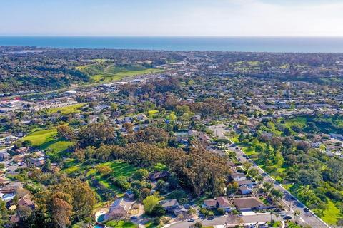 121 Parnassus Cir, Oceanside, CA 92054 photo 8