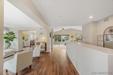 2836 Hidden Valley Ct, Spring Valley, CA 91977 photo 2