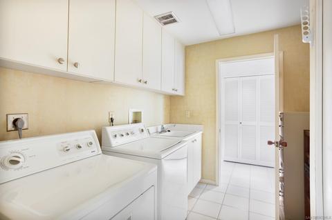 8233 Caminito Maritimo, La Jolla, CA 92037 photo 21