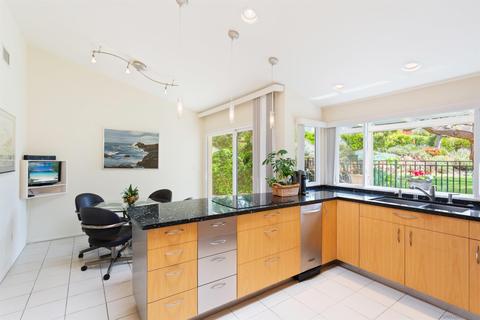 8233 Caminito Maritimo, La Jolla, CA 92037 photo 9