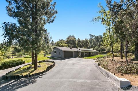 16075 Kay Dee Ln, Ramona, CA 92065