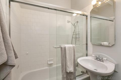 1064 Robertson Dr, Escondido, CA 92025 photo 17