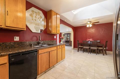 4265 N Cordoba Ave, Spring Valley, CA 91977 photo 16