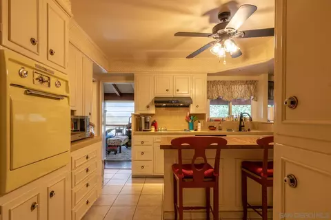 614 Schafer Pl, Escondido, CA 92025 photo 11