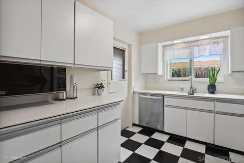 75 Rivera Pl, Chula Vista, CA 91911 photo 5