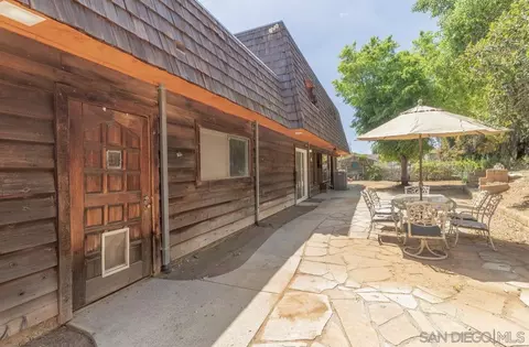 2328 Grace Ln, Alpine, CA 91901 photo 5