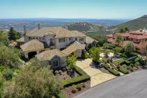 18335 Via Ambiente, Rancho Santa Fe, CA 92067