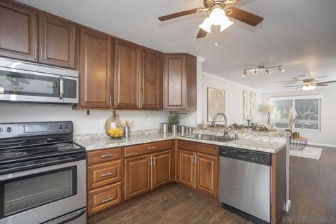 10103 Peaceful Ct, Santee, CA 92071 photo 6