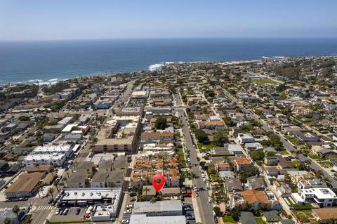 925-31 Agate St, San Diego, CA 92109