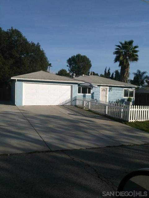 1307 Somermont, El Cajon, CA 92021 photo 2