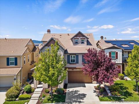 4950 Houlton Ct, Dublin, CA 94568