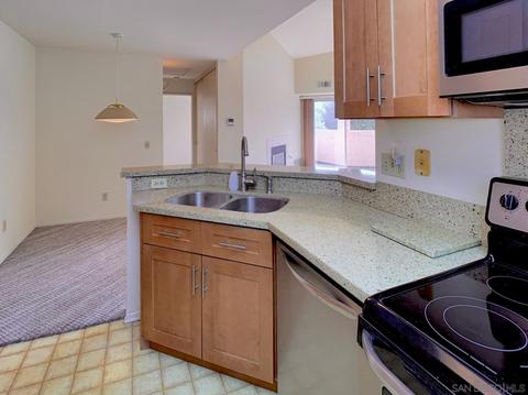 7224 Camino Degrazia #267, San Diego, CA 92111