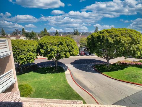 7224 Camino Degrazia #268, San Diego, CA 92111