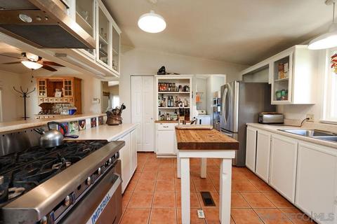 15645 Thomas Paine Dr, Ramona, CA 92065 photo 11