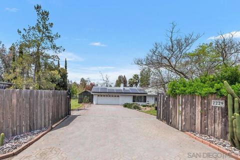 2229 San Diego Ave, Ramona, CA 92065