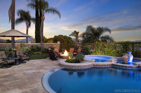 391 Park Ranch Pl, Escondido, CA 92025 photo 8