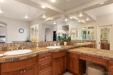 3328 Corte Del Cruce, Carlsbad, CA 92009 photo 31