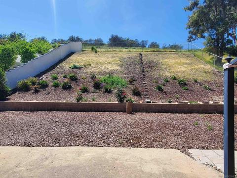 10170 Halberns Blvd, Santee, CA 92071 photo 16