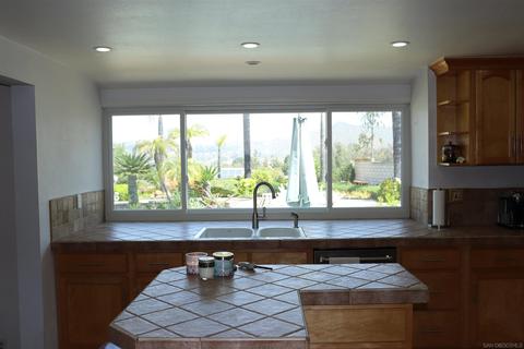 1720 Bridgehampton Pl, El Cajon, CA 92019 photo 47